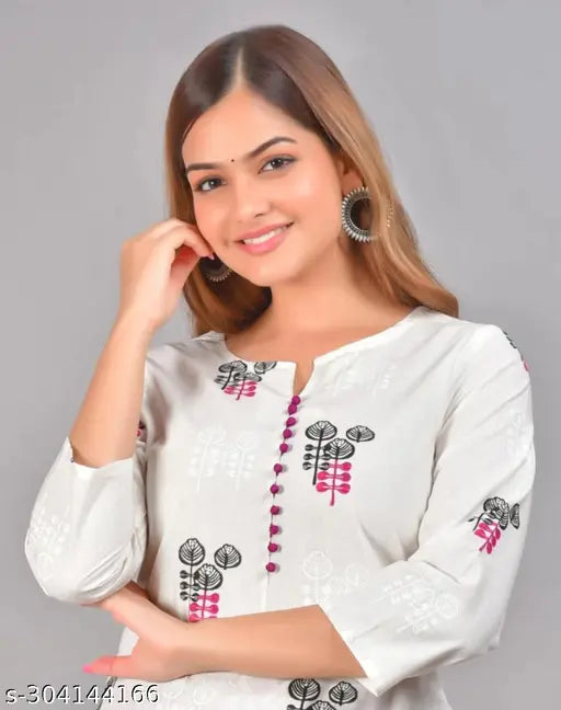 Women's cotton printed straight kurta with palazzo set, three-quarter sleeves, single size S (bust 36in), India origin