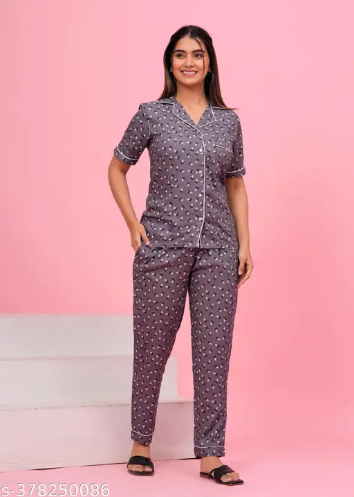 Women's rayon printed night suit, short-sleeved shirt and pyjama set with intricate pattern, XL size (top bust 42in, top length 28in, bottom waist 34in, bottom length 38in), made in India