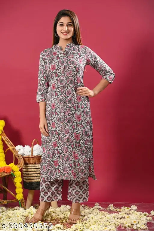 Multi-color rayon cotton kurti & pant set with three-quarter sleeves, printed net pattern, women's pyjamas. Indian-made, single size (XXL)