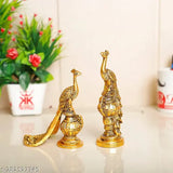 Multicolor metal kissing peacock love birds showpiece, 17cm tall