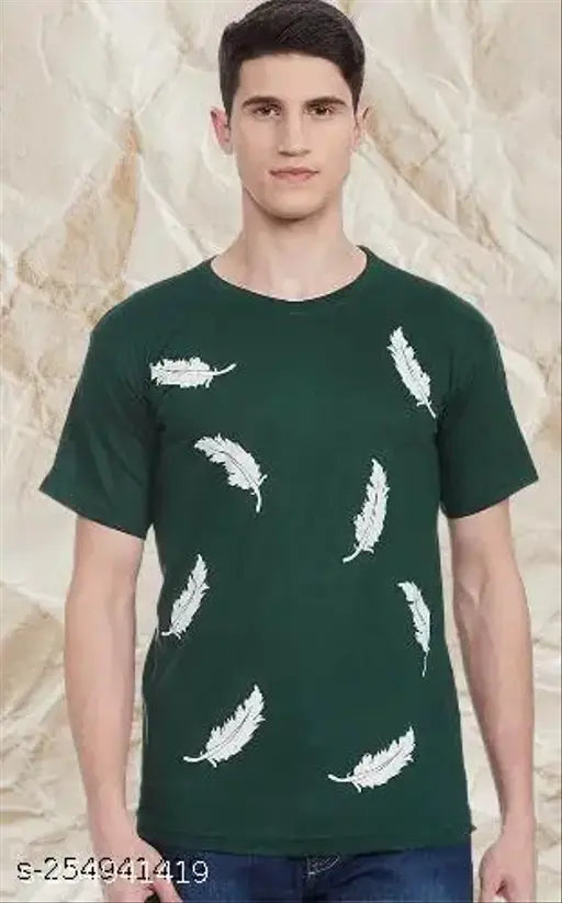 Green cotton blend men's leaf print short sleeve T-shirt, stylish botanical design for casual wear