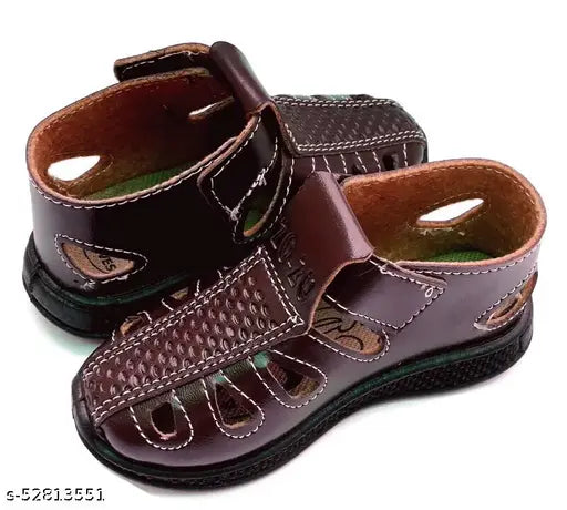 Brown leather closed toe sandals for kids
