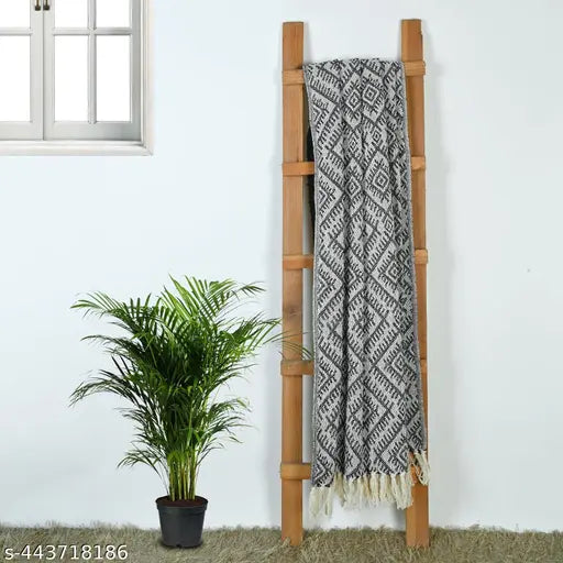 Grey plush cotton throw blanket, soft & cozy single layer perfect for couch & bed, abstract pattern from AAKIRANLY India