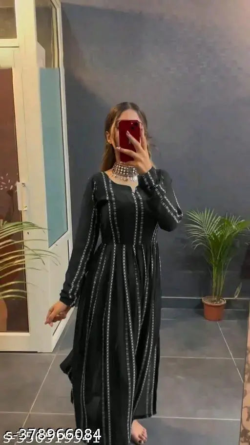 Georgette Nayara cut kurti with long sleeves and printed combo, XS-XXXL, Indian traditional wear