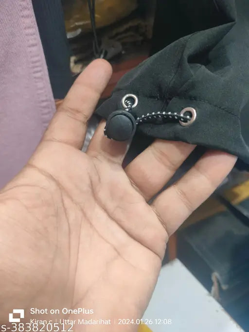 Black trousers with silver zipper