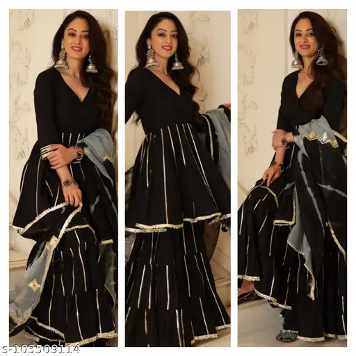 Women's kurta sharara set, black with gold details, long-length fabric