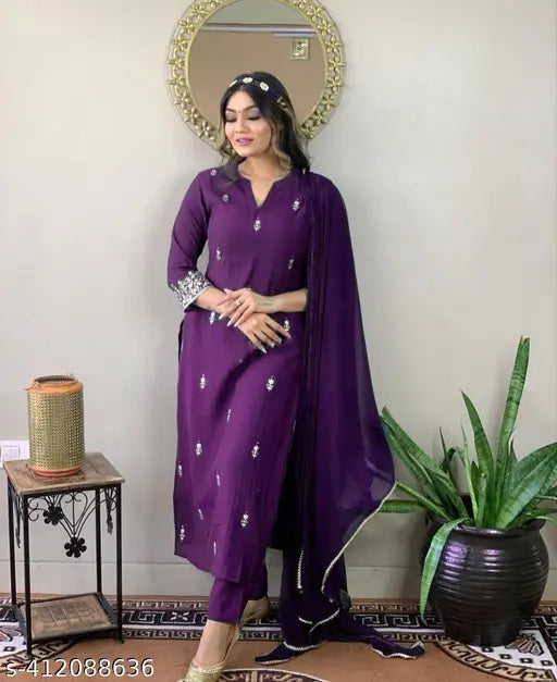 Purple dupatta set with matching kurta