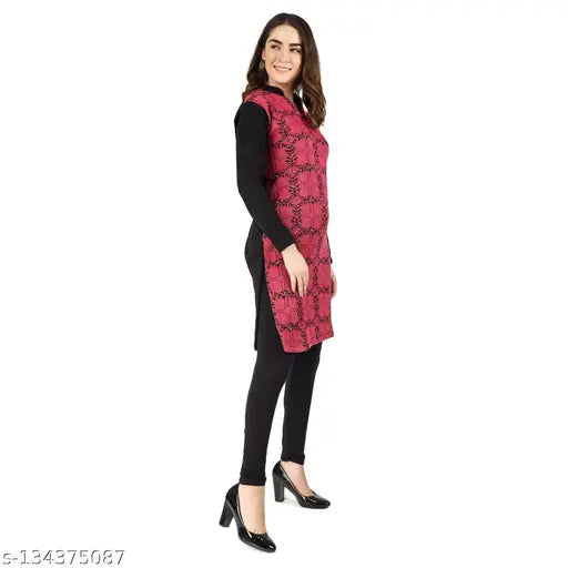 Printed woolen long-sleeved kurta with black pants for women, pack of 1