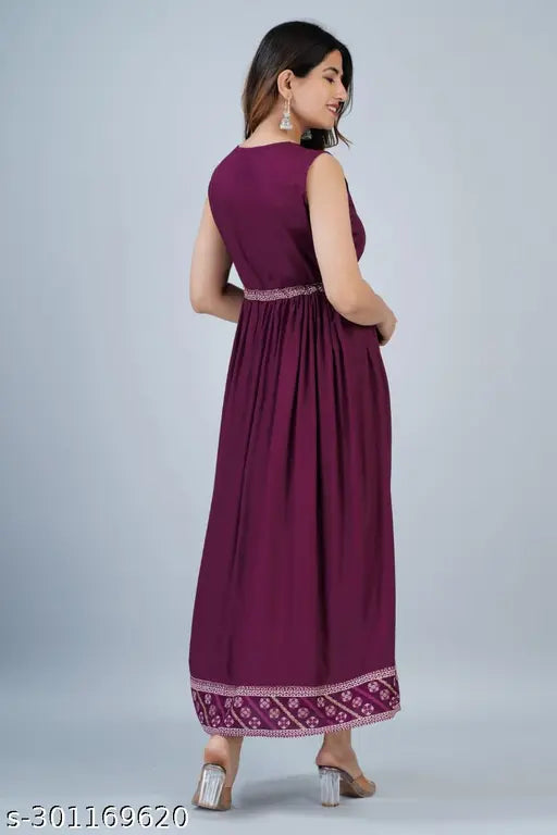 Rayon Shree Radha Govind Textile Women's Sleeveless Mirror Work Kurti, unique design in gold printed lace work