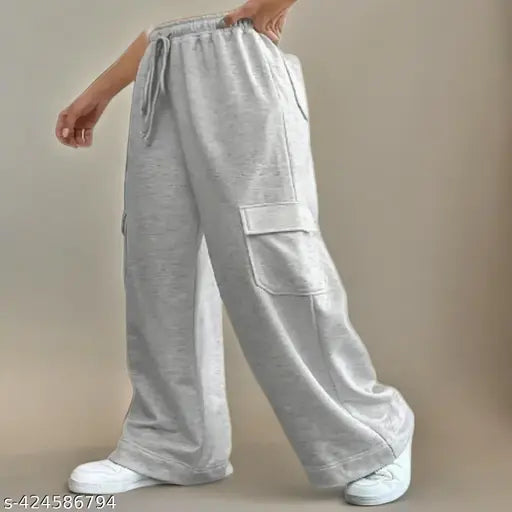Women's grey sweatpants with 6 pockets