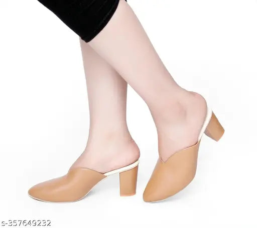 Patent leather women's ballerinas, stylish slip-on heels with open back design. Quality footwear for fashionable comfort and optimal grip. Size: IND-3 to IND-8 (India)