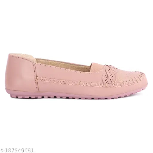 Synthetic leather perforated Acefit Women's Bellies in sizes IND-4 to IND-8. Stylish Indian fashion accessories