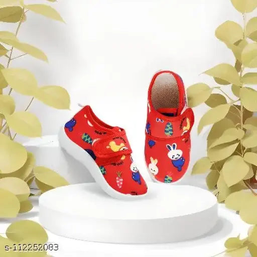 Kids unisex trendy sandals, comfortable casual shoes for kids in red with blue bunny design