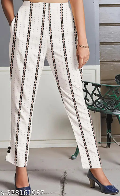 Cotton kurti pant with three-quarter sleeves, printed net pattern on palazzo bottoms. Single size, Indian handcrafted ethnic wear for women