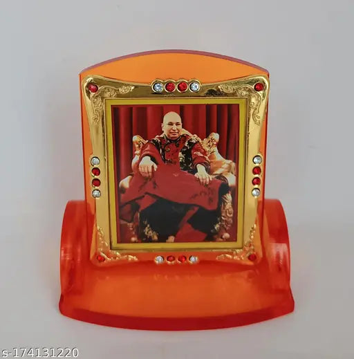 Acrylic Guru Ji statue for car dashboard, home decor or office study table, spiritual gift item, size: 7cm x 5.5cm x 8.5cm