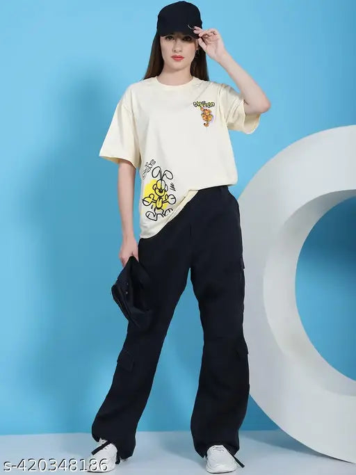 Women's printed cotton oversize regular t-shirt with yellow graphic on chest, short sleeves