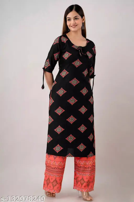 Stylish Rayon rayon-sleeved Kurti with Plazo set for Women's casual wear, printed floral design