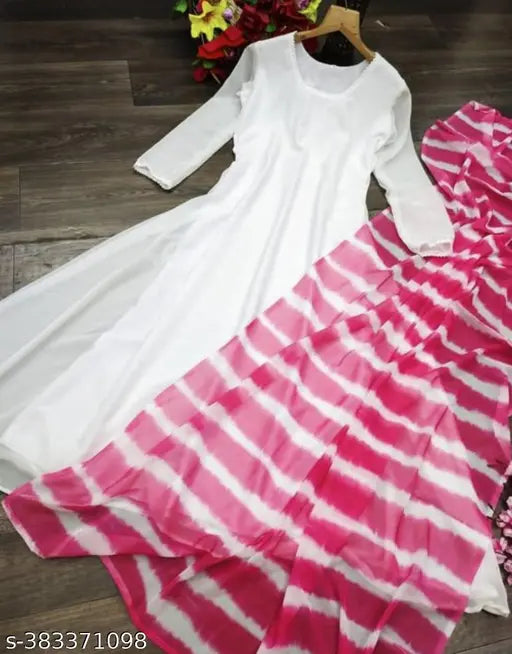 Georgette dupatta set with long-sleeved kurta, solid pattern, Indian origin. (S: Bust 36in, Shoulder 13in)