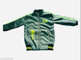 Children's bomber jacket in black and green, zip closure, puma logo on sleeve
