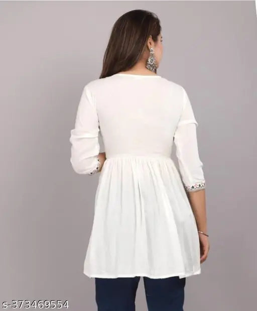 Rayon three-quarter sleeve top, HAR WHITE TOP 24 solid, women's fashion accessory