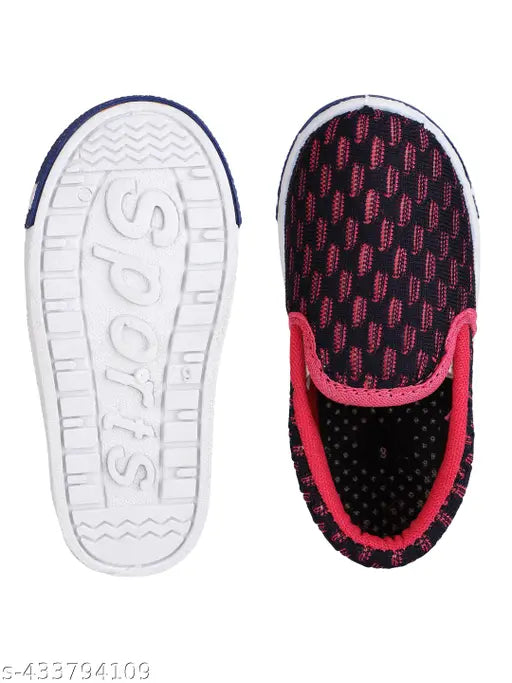 Black and red kids casual shoes, suitable for 12 months to 35 years old