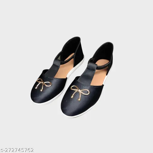 Black synthetic ballerinas for women, contemporary design, closed back, Bally Foot branded footwear