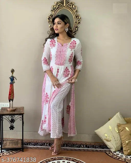 Printed rayon Women's Kurta with Pant Set, beautiful ethnic design for contemporary casual or occasion wear, 3/4 sleeves