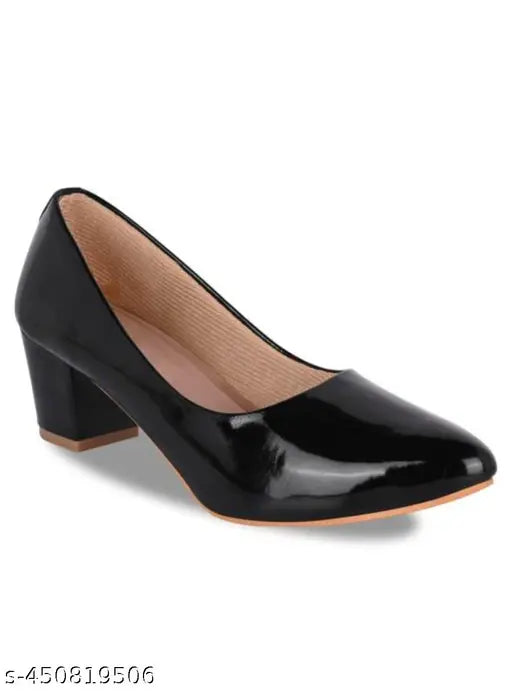 Patent leather patent heel bellies, solid pumps in various sizes (IND-4 to IND-9), origin India