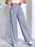 Double pocket high-waisted pants in blue and white stripes