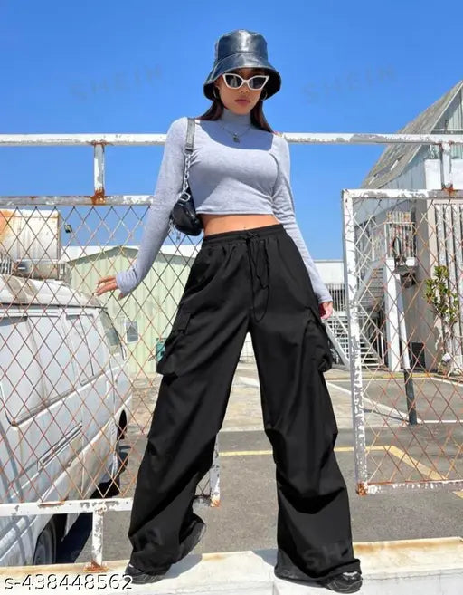 Black high-waisted cargo pants for girls