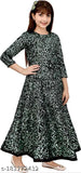 Green and black party dress with flared skirt and V-neck