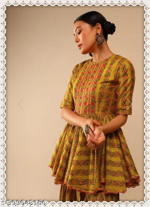 Trendy dupatta set with fringe hem, floral pattern on a blue base