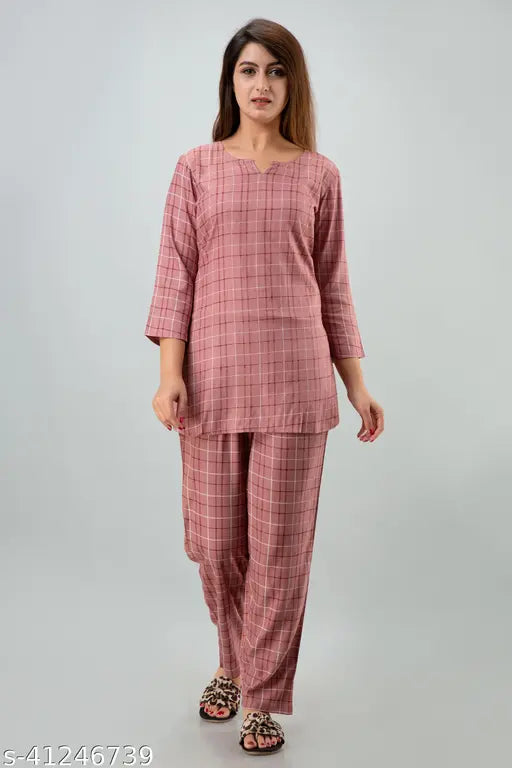 Pink cotton printed nightsuit with three-quarter sleeves, Indian traditional pyjama set