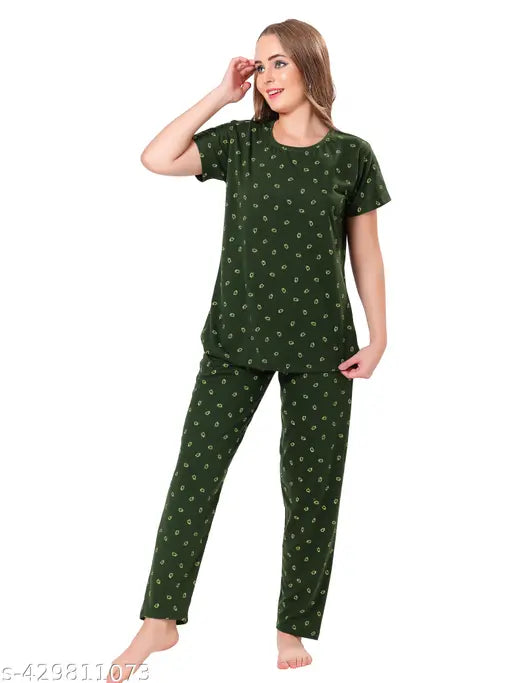 Green printed hosiery night suit, women's comfortable sleepwear with short sleeves, 100% cotton, machine washable