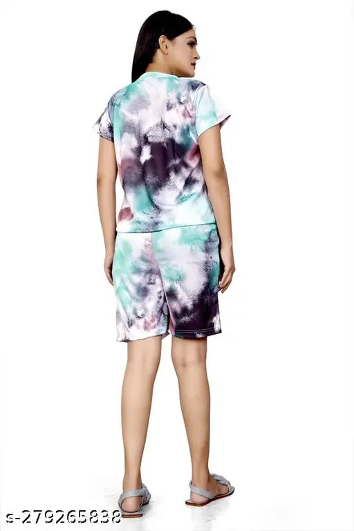 Printed hosiery yoga-cycling shorts set for women, fashionable workout attire in various sizes (S-XXL), made in India