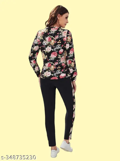 Printed cotton blend nightwear suit, featuring a t-shirt top and leggings with long sleeves, available in S, M, L, XL, and XXL sizes