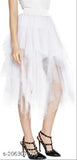Western ruffled skirt with zigzag hem in white
