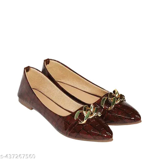Crocodile skin flat shoes, 3 metallic buckles