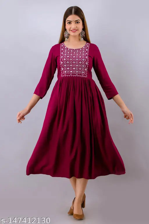 Purple embroidered viscose rayon midi dress with cap sleeves and side pockets