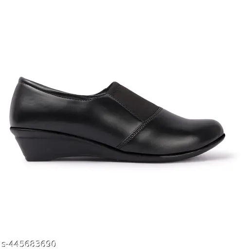 Synthetic leather black ballerina flats for women, slip-on casual formal shoes in solid pattern, India origin