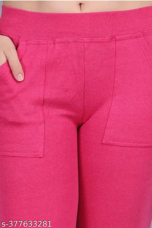 Pink stretchable Lycra jegging for girls - comfortable and flattering fit for casual or dressy occasions. Solid color design, skinny silhouette, ideal for activewear and yoga. Made from cotton blend lycra fabric, ankle length, free size (waist 34", length 37"). Indian origin