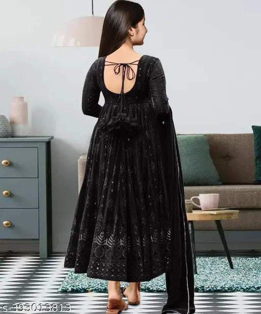 Silk embroidery georgette gown for girls, long sleeves, embroidered net pattern. Girls dress on hanger, 7-8 years, 11-12 years, 13-14 years, Indian origin