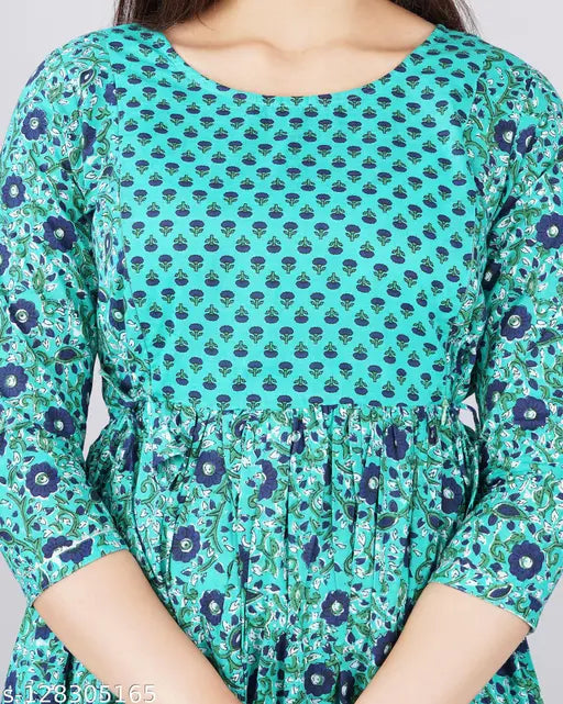 Blue and white printed cotton maternity feeding gown kurta with round neckline