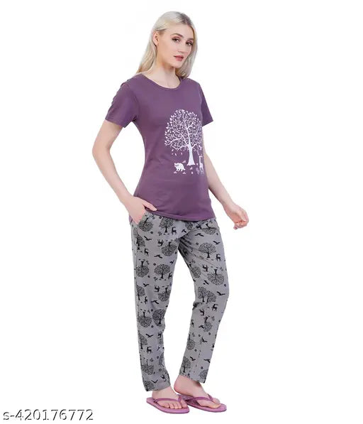 Cotton print nightsuit set - Pack 1, women's short-sleeve pyjamas in vibrant design, Indian fashion