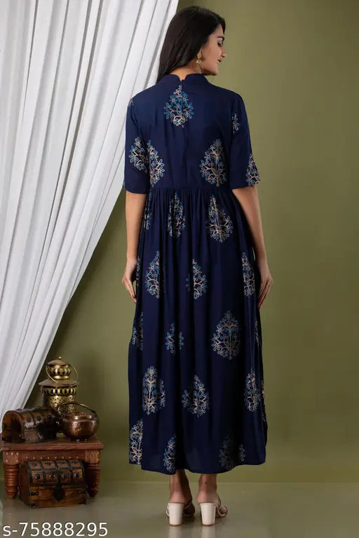 Blue printed back chain closure kurta