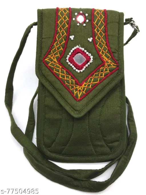 Green embroidered shoulder bag, crossbody strap