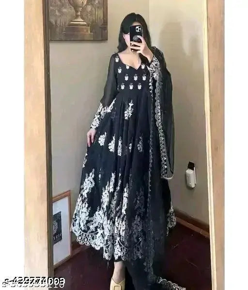 Classic Georgette Chikankari Long-Sleeved Gown (L), Indian handcrafted formal wear on mannequin