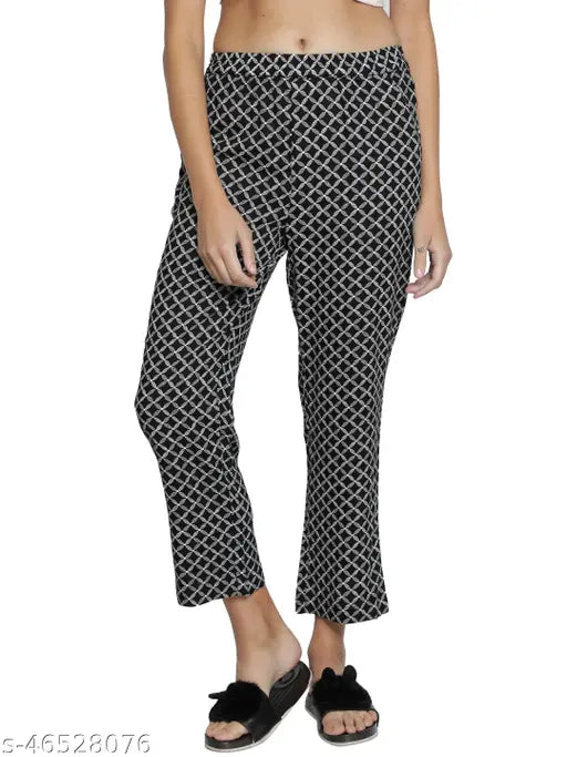 Black rayon monochrome print pyjamas