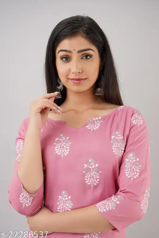 Printed rayon kurta set with palazzos, three-quarter sleeves for women, size S-5XL, made in India