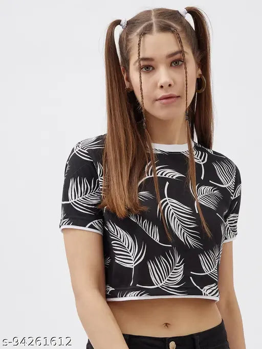 Black cotton round neck t-shirt, printed with unique design, short sleeves, Rodzen women's wear, breathable & chemical-free, Made in India